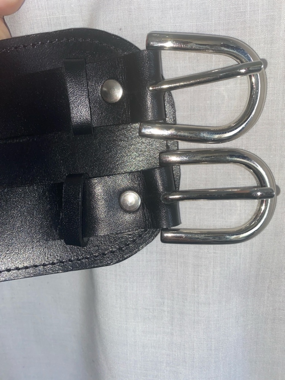 Wide Double Buckle Black Leather Stretch Belt - Picture 5 of 11